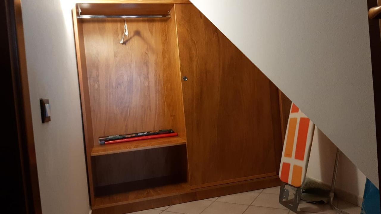 Casa Giovanna Porto Pino Bagian luar foto